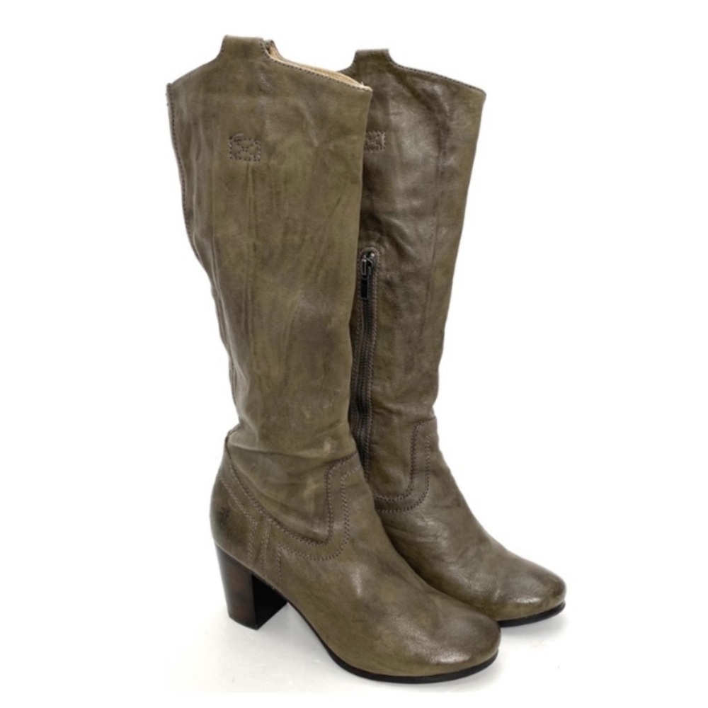 FRYE Carson Heel Tab Olive Green Boots Size 6.5